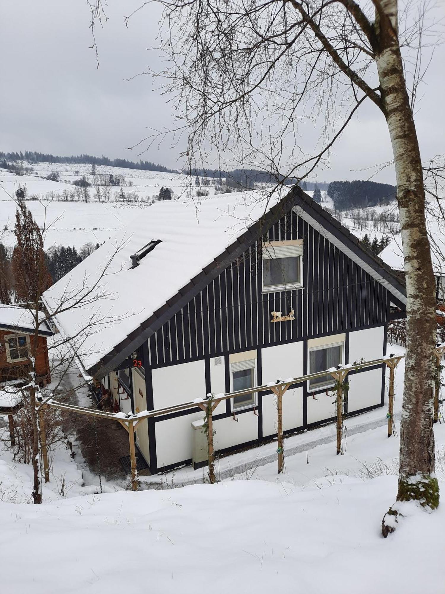 Das Waldhaus Bad Berleburg Exterior foto